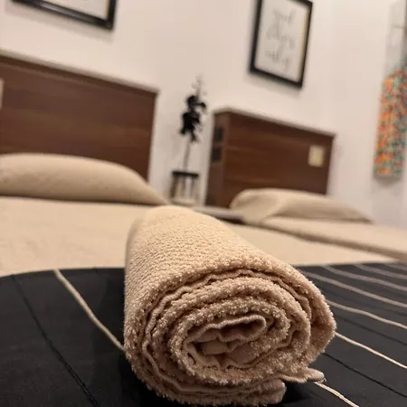 Which Is Luxurious Yet Affordable! Apartment *